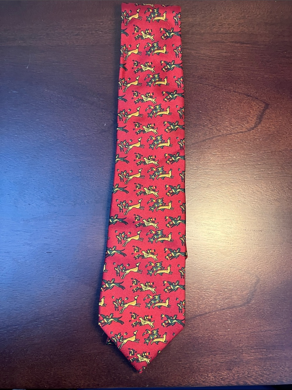 Holland & Holland Patterned Men's silk tie w/ dogs and hares made in England